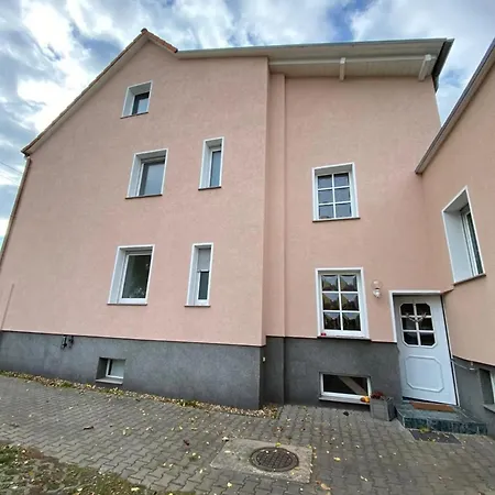 Schoene Dachgeschosswohnung Magdeburg