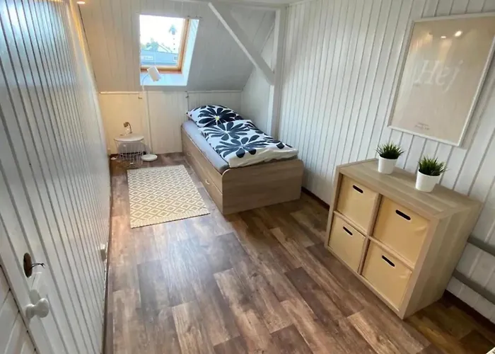 Schöne Dachgeschosswohnung Apartment Magdeburg