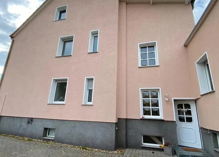 Schöne Dachgeschosswohnung Magdeburg